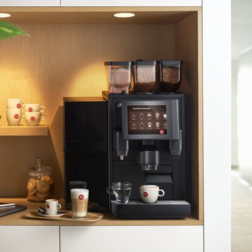 Luxe koffie machine van Douwe Egberts voor het beste kopje koffie op het werk Schaere Skye Espressobonen